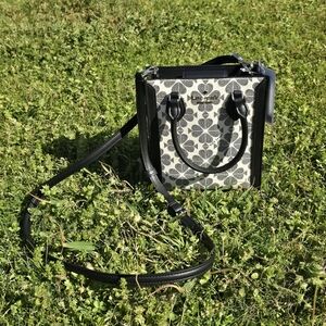 RARE - BLACK - Kate Spade New York Signature Spade Flower Mini Tote